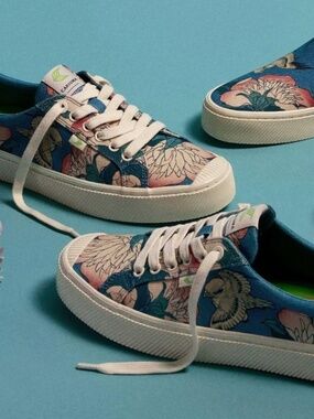 Cariuma x MFA Boston Limited Edition OCA Low Peony Sneakers-7.5